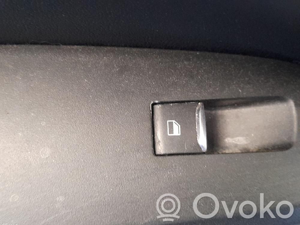 Interruptor del elevalunas eléctrico   2490173