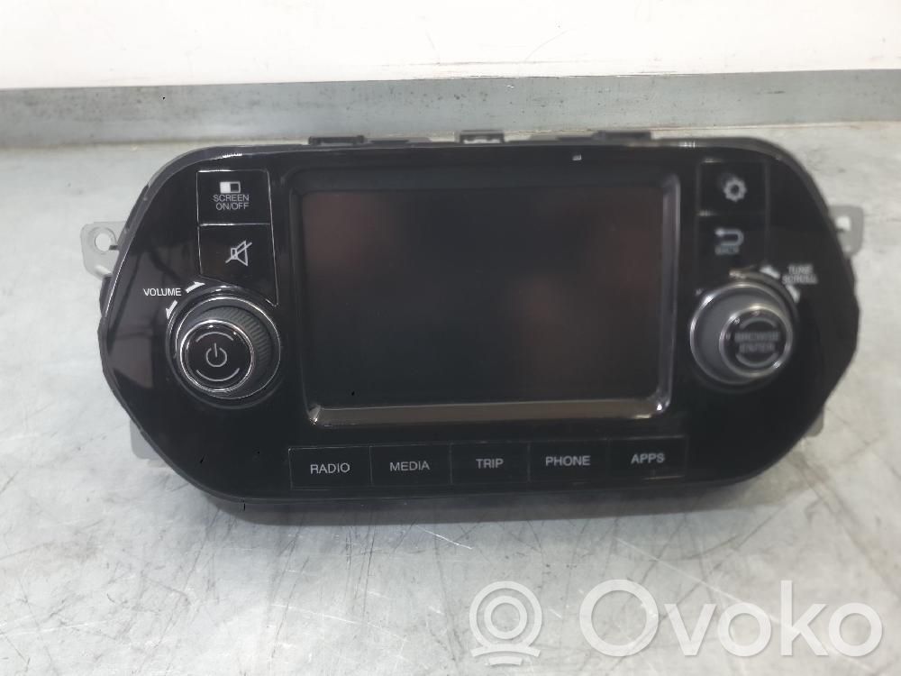 Panel / Radioodtwarzacz CD/DVD/GPS   7356525540,MOPAR