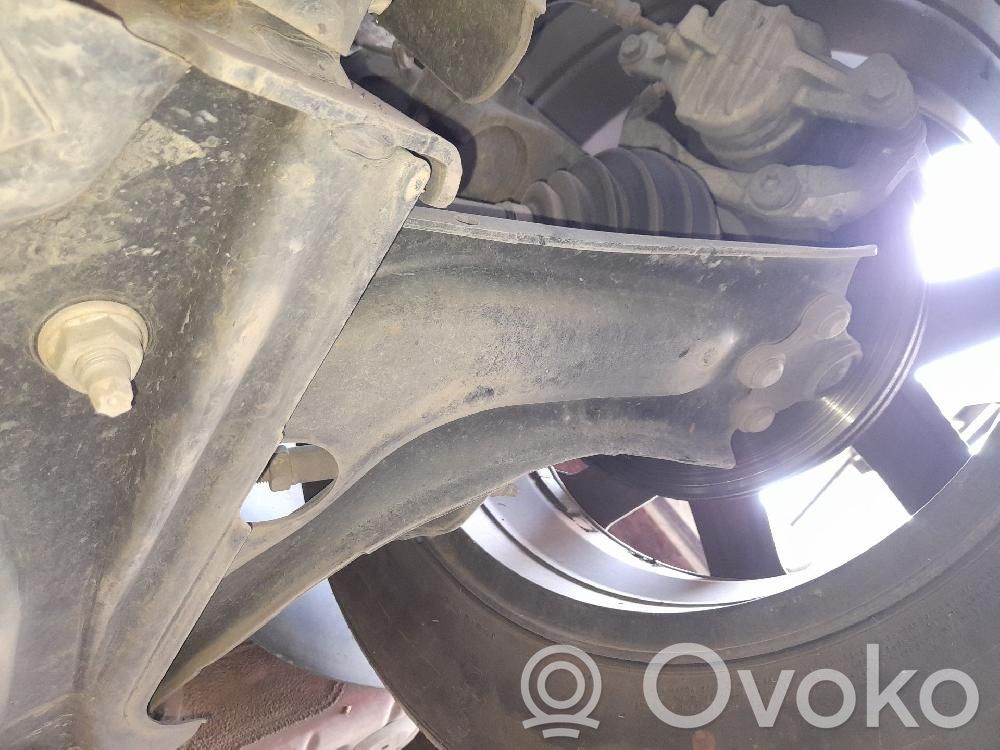 Querlenker Achsschenkel vorne   1673631880