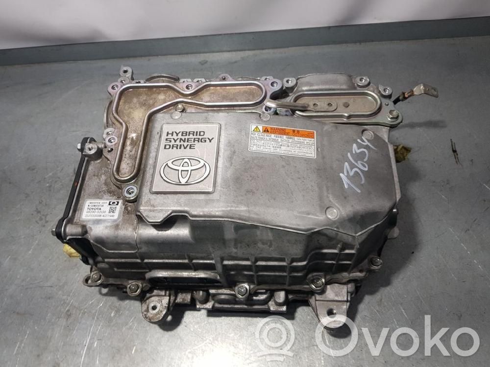 Toyota Yaris Convertor tensiune/modul convertizor 
