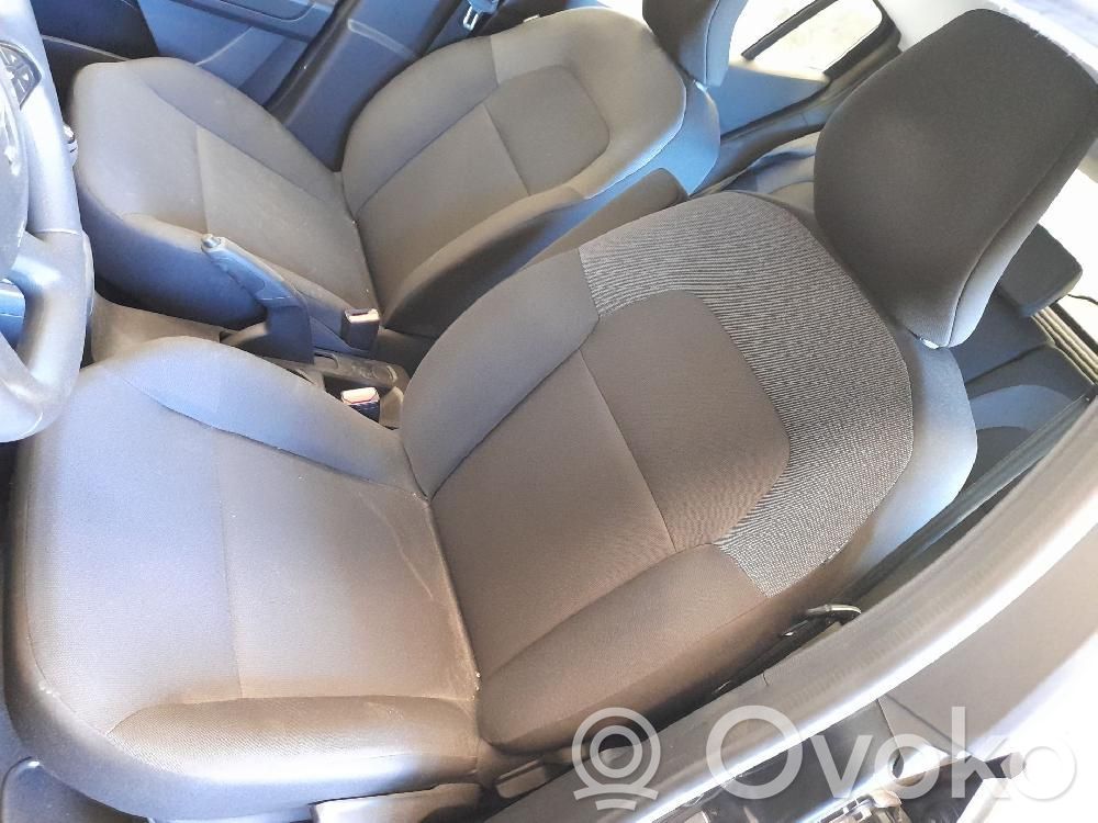 Asiento delantero del conductor