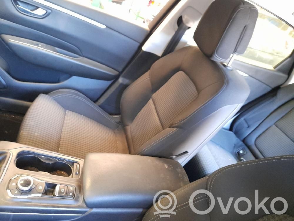 Asiento delantero del pasajero