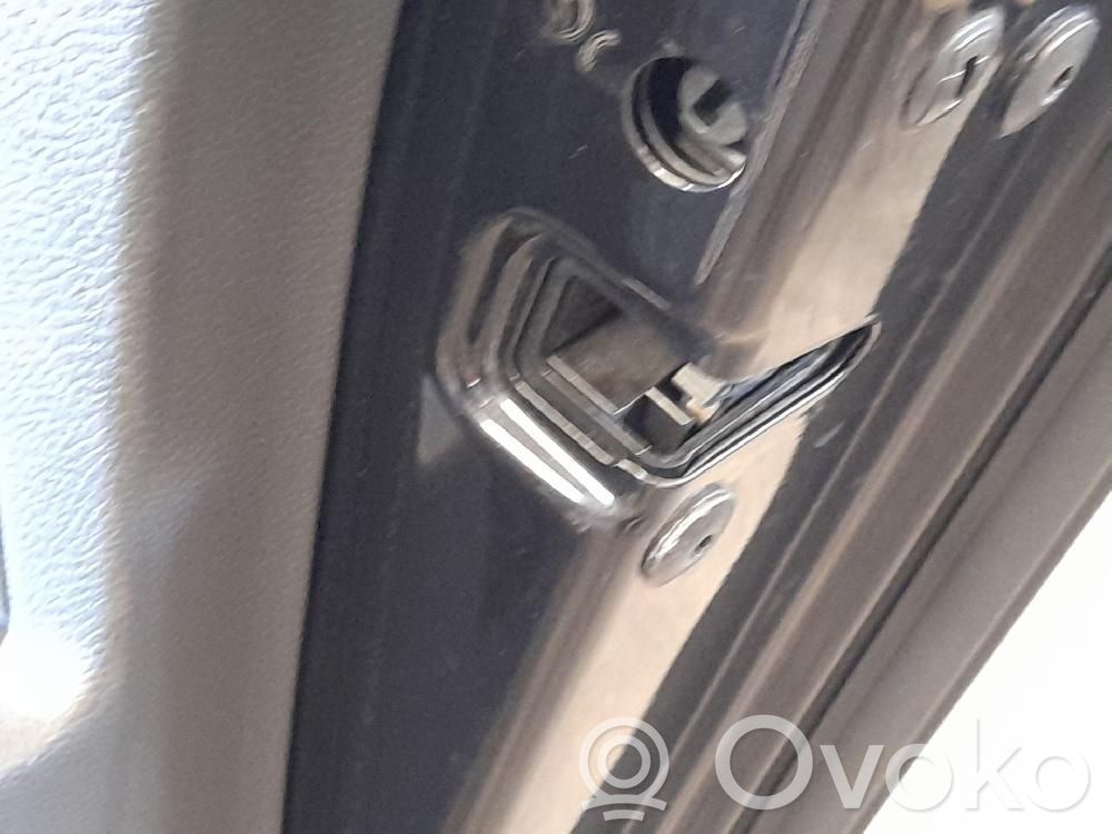 Volkswagen Golf VI Zamek drzwi tylnych
