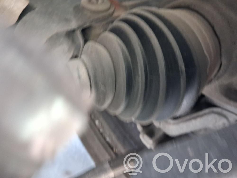 Citroen Berlingo Planetară față