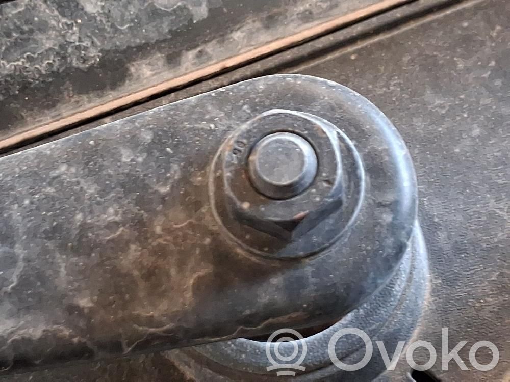 Renault Clio V Tiranti e motorino del tergicristallo anteriore