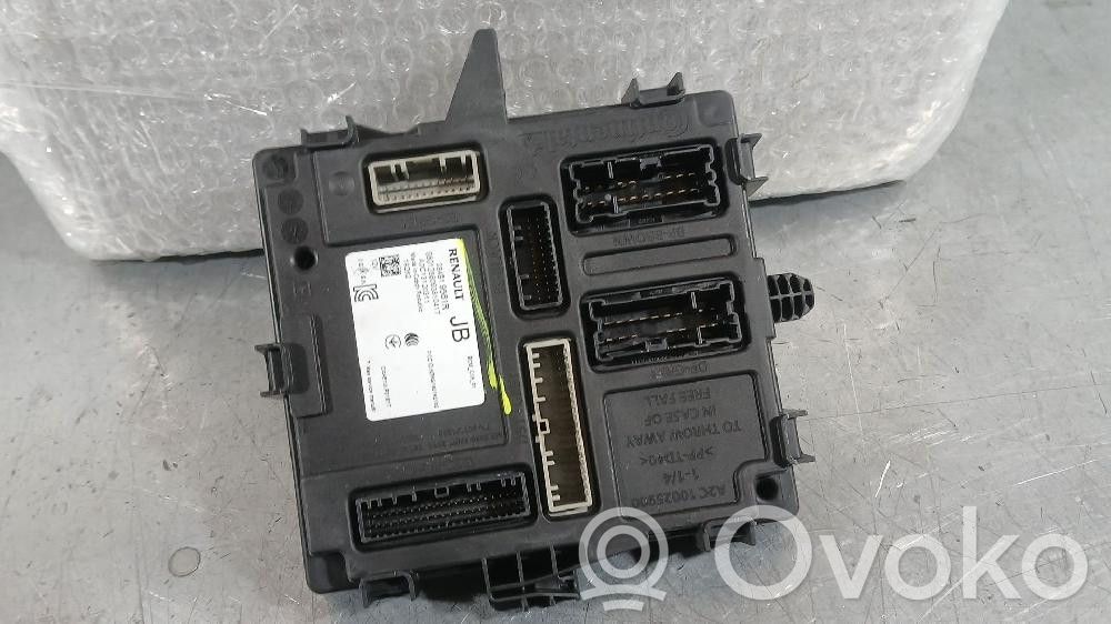 Renault Clio V Fuse module