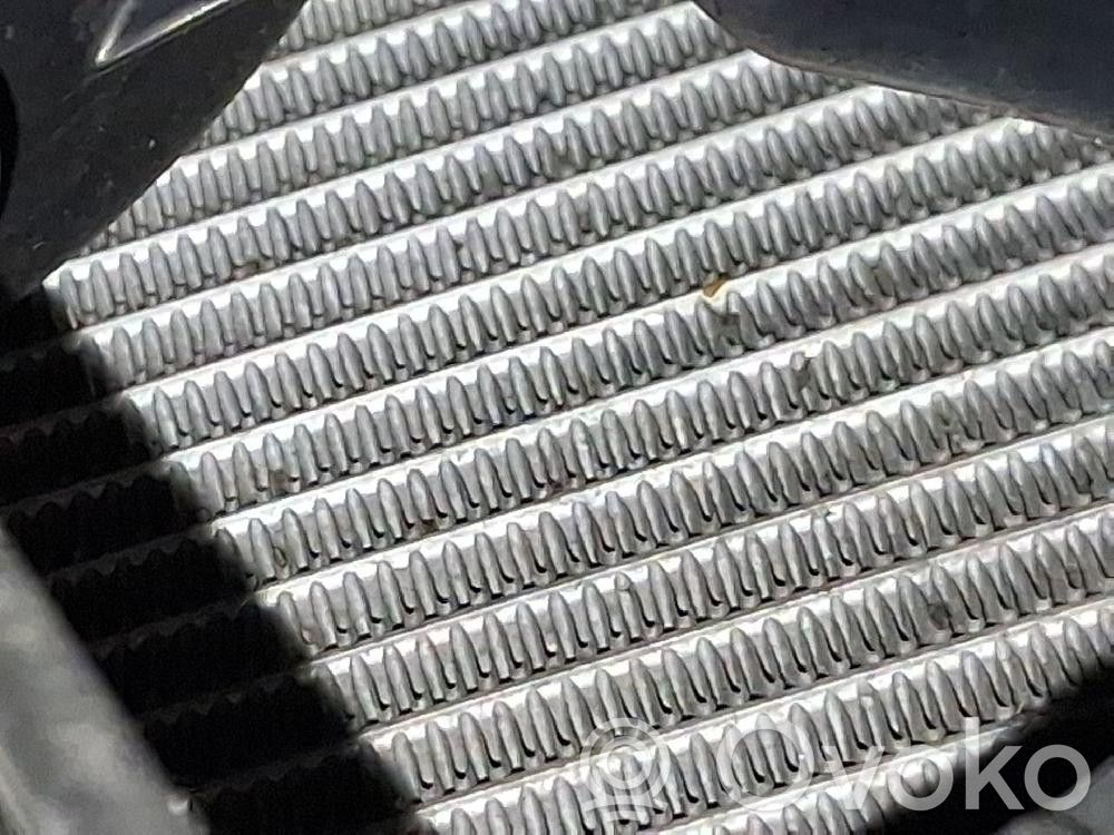 Hyundai i30 Radiateur condenseur de climatisation 