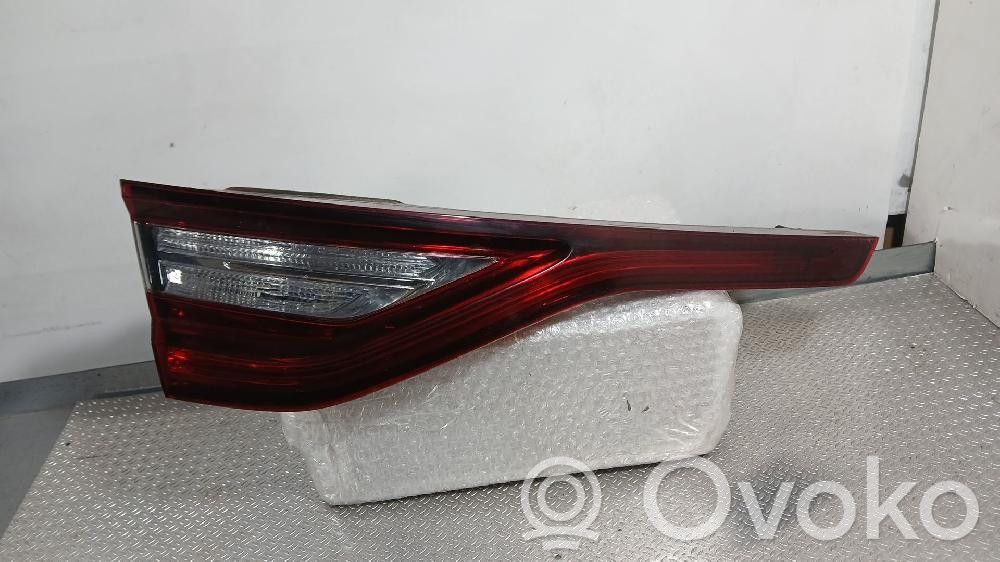 Renault Megane IV Takaluukun takavalot 