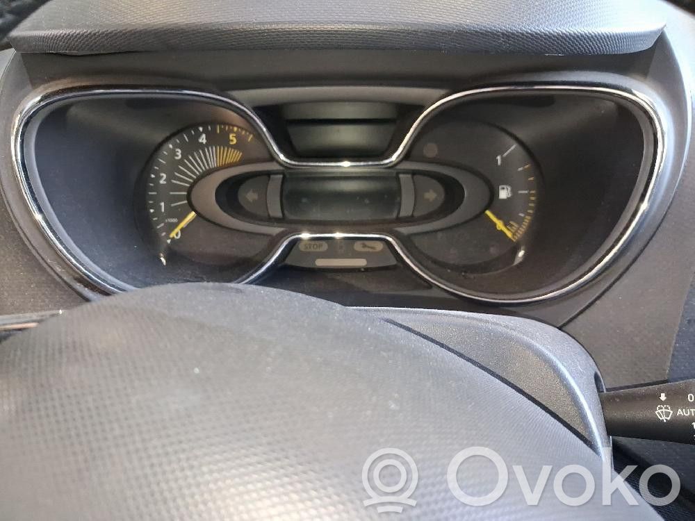 Renault Captur Licznik / Prędkościomierz 
