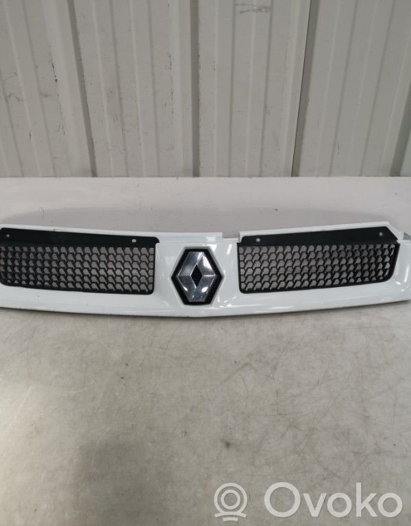 Renault Master II Front grill 