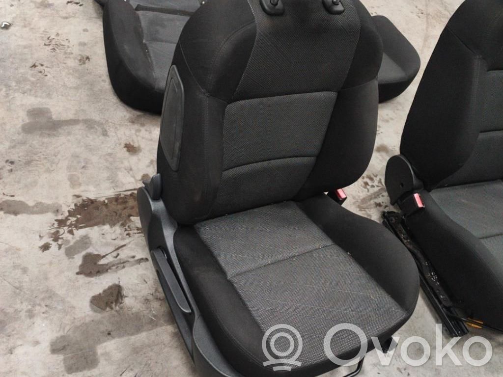 Juego interior