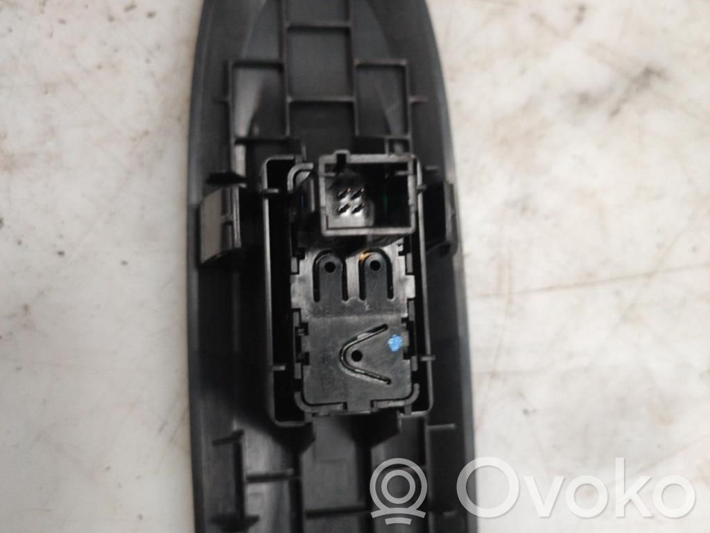 Citroen C4 II Przyciski szyb 