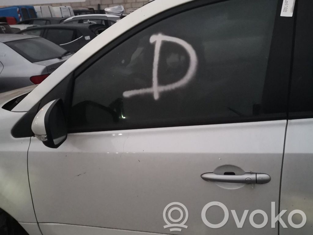 Renault Koleos I Puerta delantera 