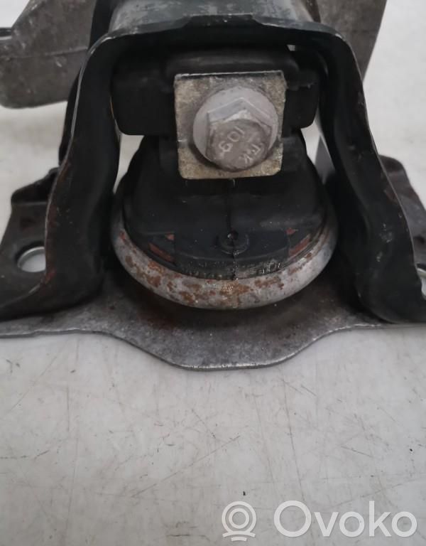 Renault Kangoo II Engine mount bracket 