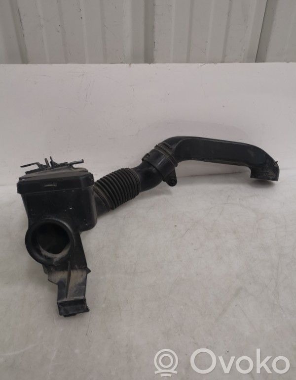 Air intake hose/pipe