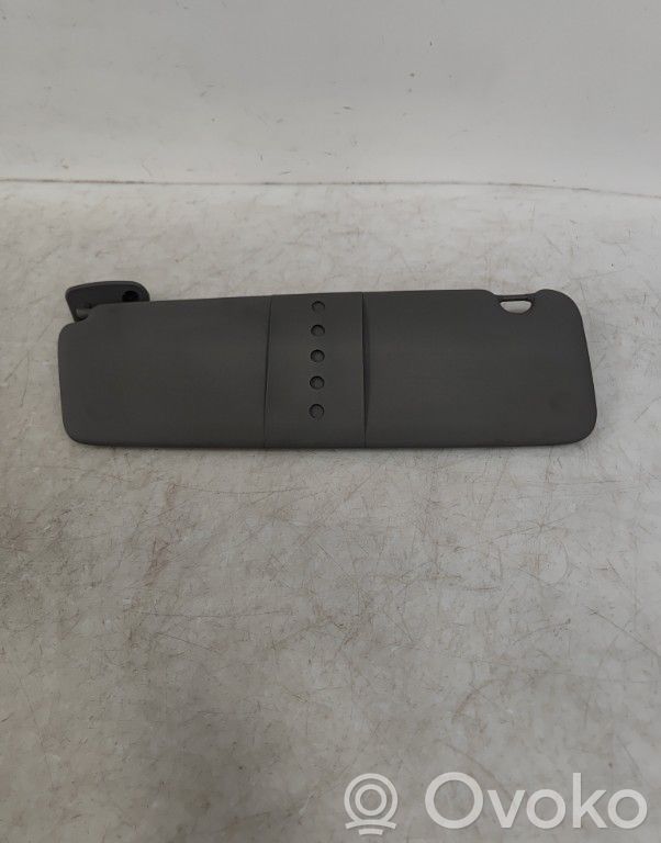 Sun visor