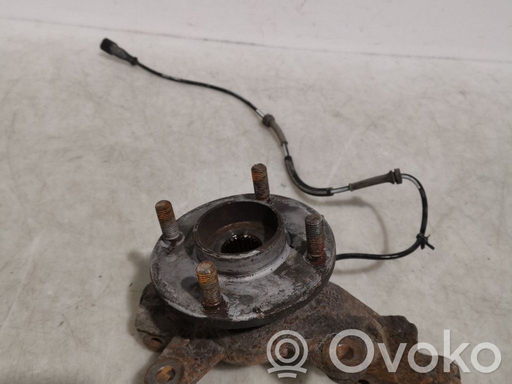 Ford Fiesta Fuso a snodo con mozzo ruota anteriore 