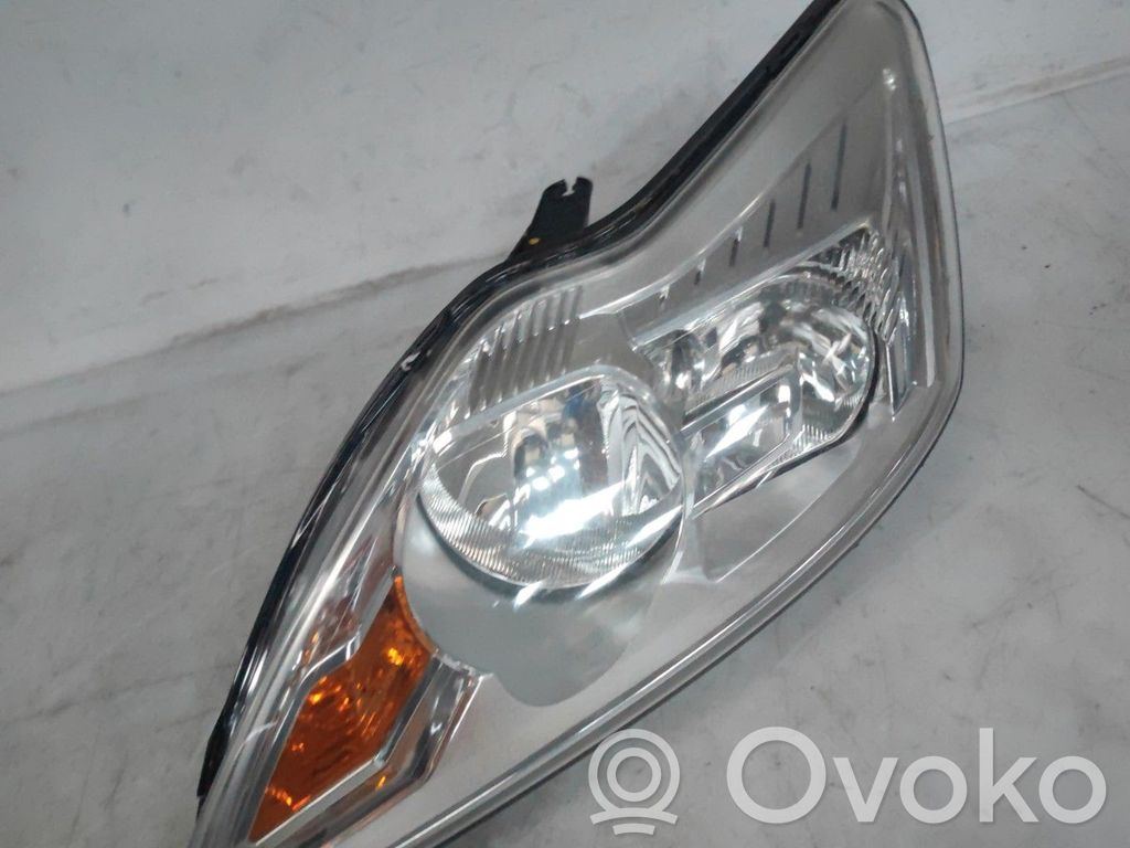 Ford Focus Priekinis žibintas 