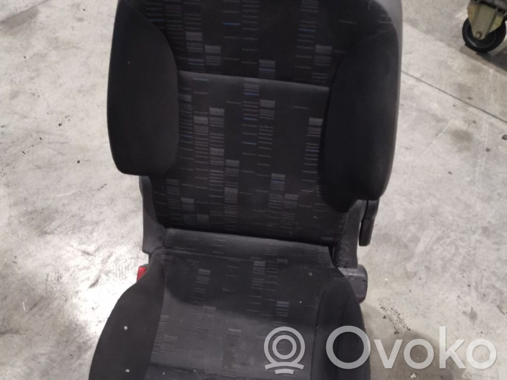 Citroen Berlingo Kuljettajan istuin 