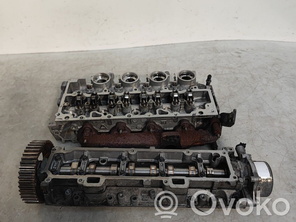 Citroen C3 Engine head 