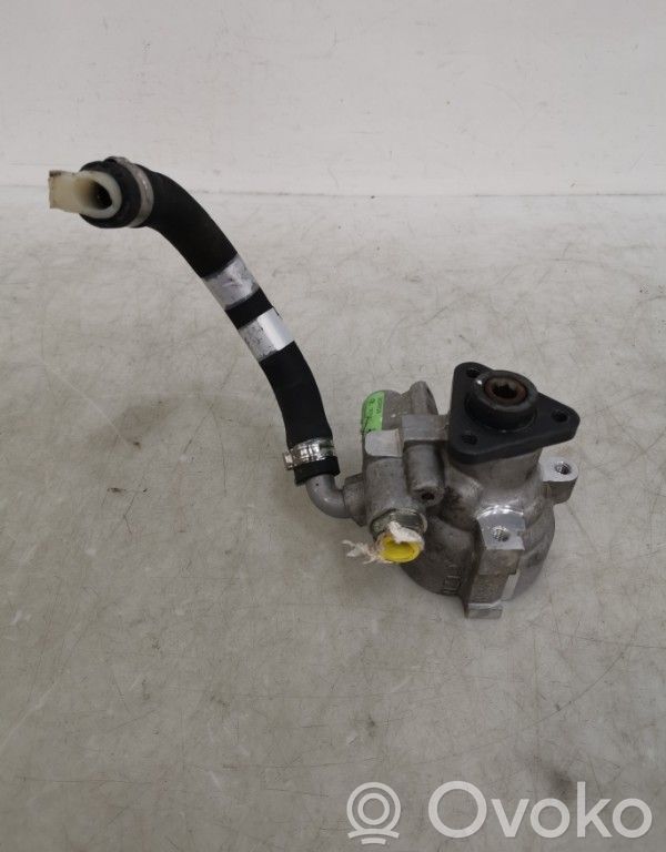 Power steering pump   1658866880
