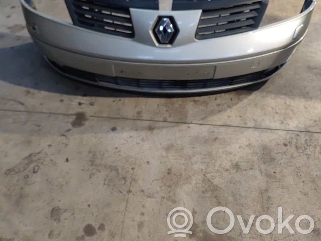 Renault Espace IV Priekšējais bamperis 
