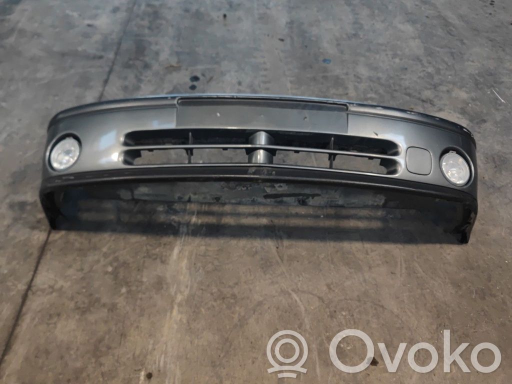 Renault Laguna I Parachoques delantero 