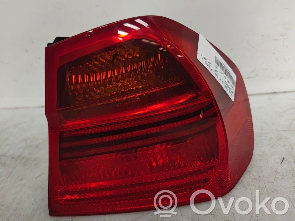 Rear/tail lights   63216937458