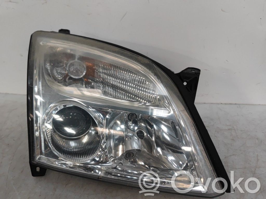 Opel Vectra C Phare frontale 