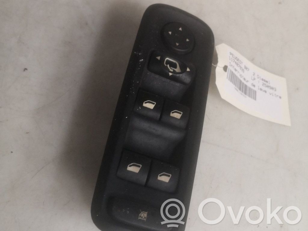 Peugeot 807 Electric window control switch 