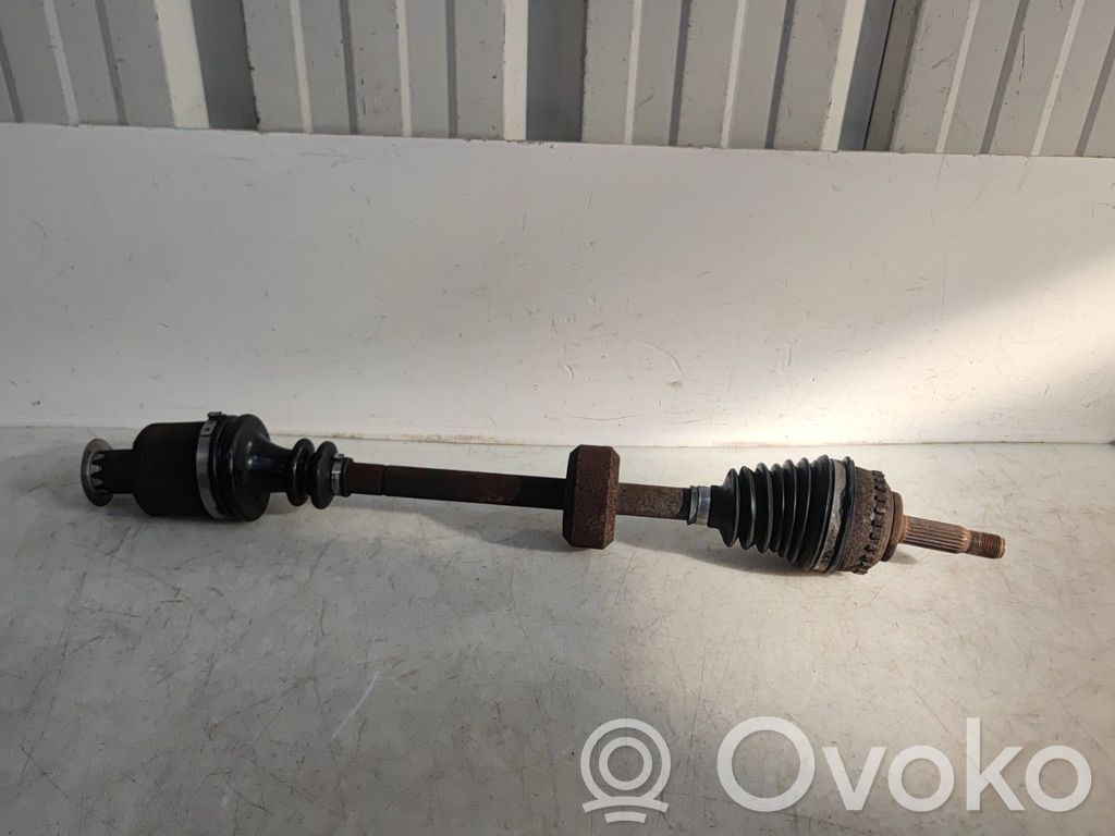 Renault Clio II Priekšējā pusass 