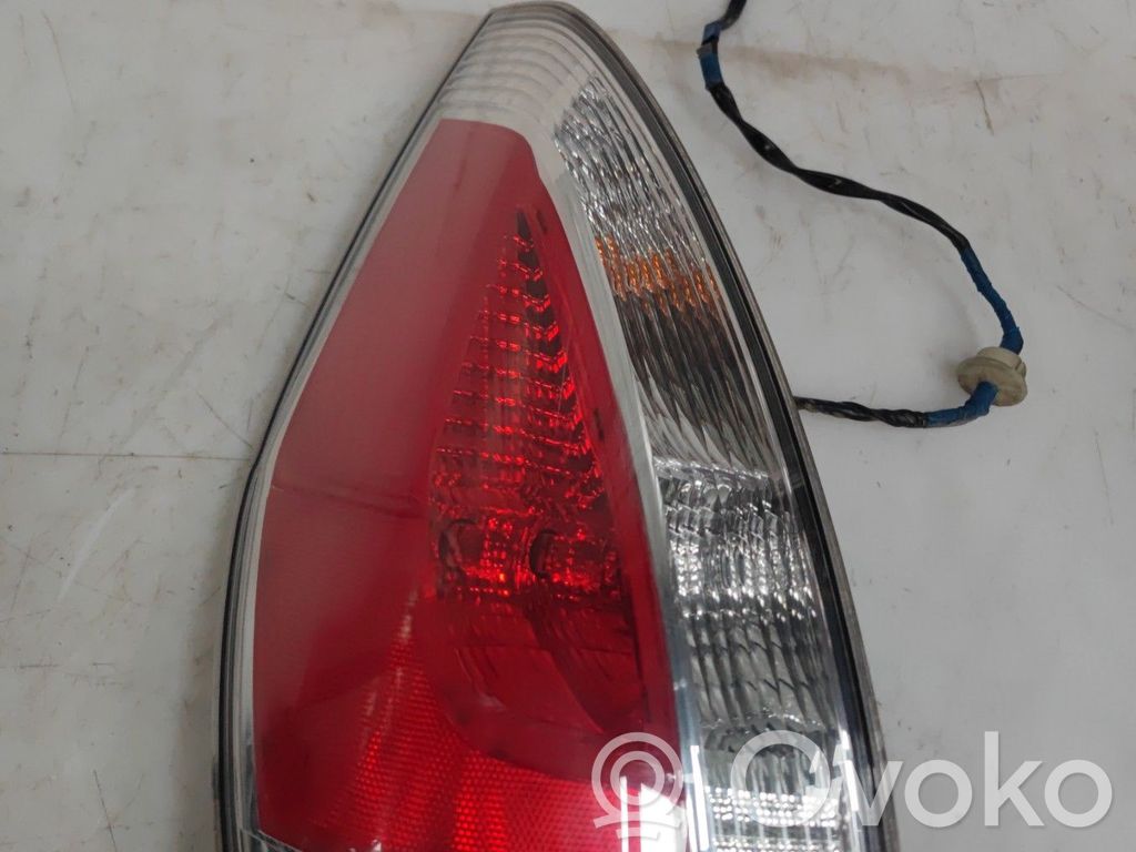Mazda 5 Rear/tail lights 