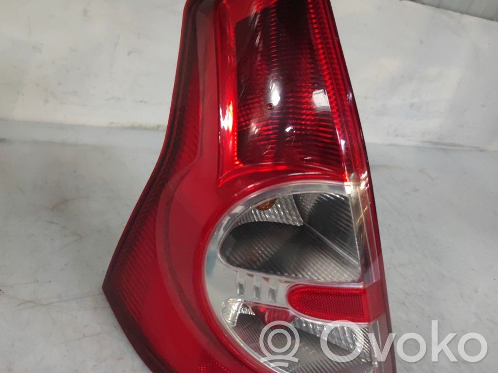 Dacia Sandero Lampa tylna 