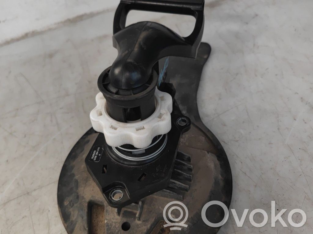 Spare wheel mounting bracket   7701209284