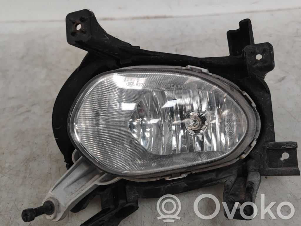 Miglas lukturis priekšā   92202A2000
