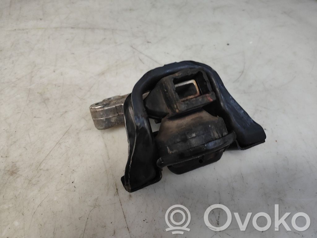 Citroen DS3 Engine mount bracket 