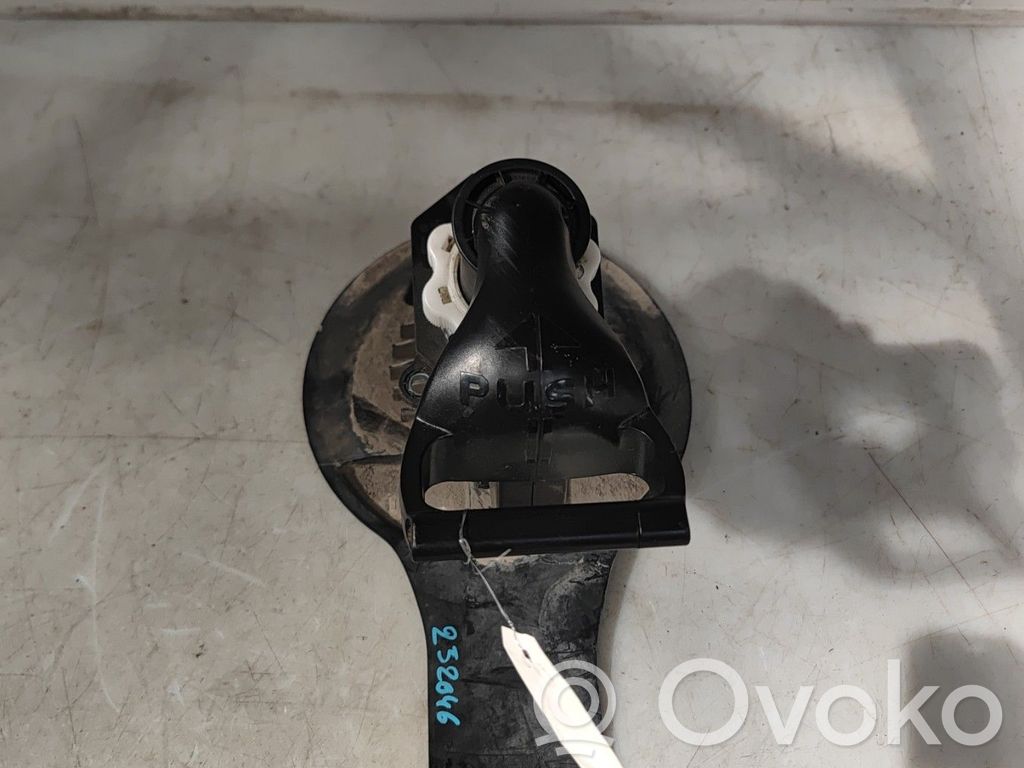 Renault Modus Spare wheel mounting bracket 