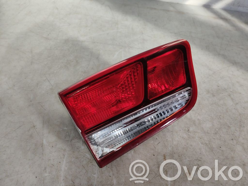 KIA Rio Tailgate rear/tail lights 