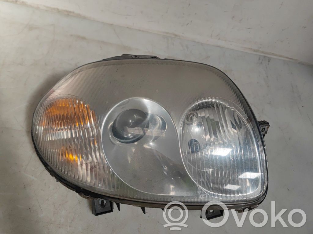 Renault Clio II Scheinwerfer 