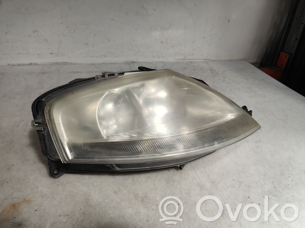 Citroen C3 Phare frontale 