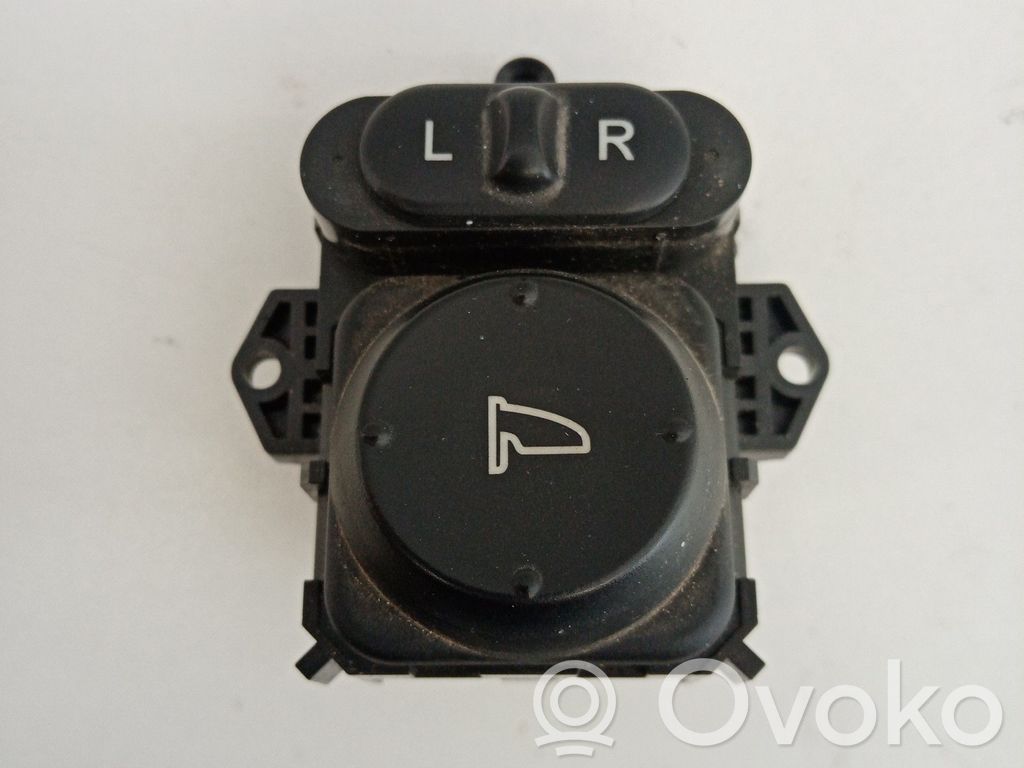 Przycisk regulacji lusterek bocznych   MASLG6NH608,MASLG6NH608,NH167L1446T