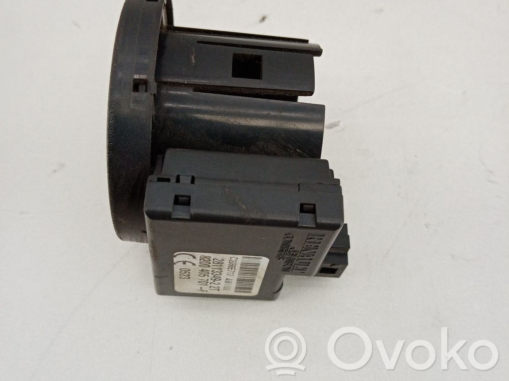 Other control units/modules   2811334922T,8200405701F