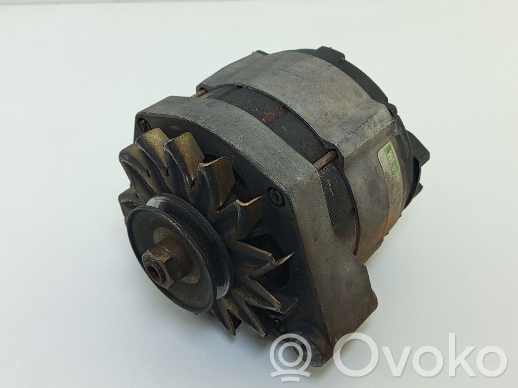 BMW 3 E30 Alternator 