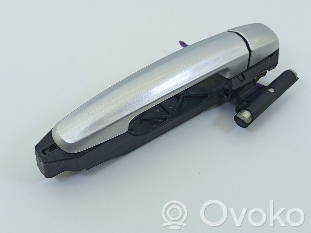 Manecilla externa puerta trasera   8283163J40,8281257LA0ZCC,8283163J40
