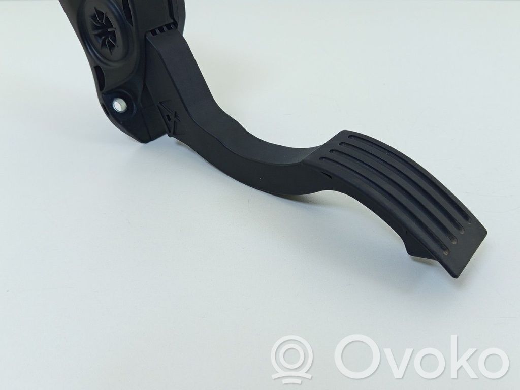 Accelerator throttle pedal   EV619F836AA,6PV01036880,EV619F836AA