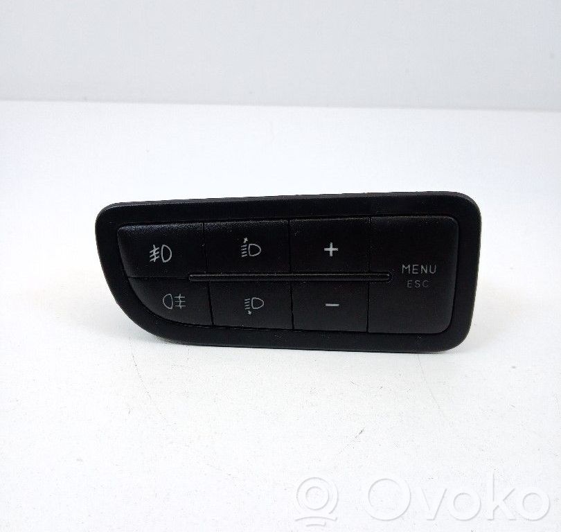Light switch   224170100000,7354423220,OMRON