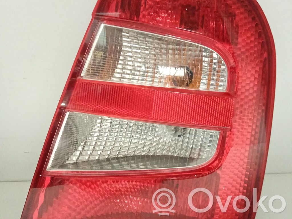 Skoda Fabia Mk1 (6Y) Lampă spate în caroserie 