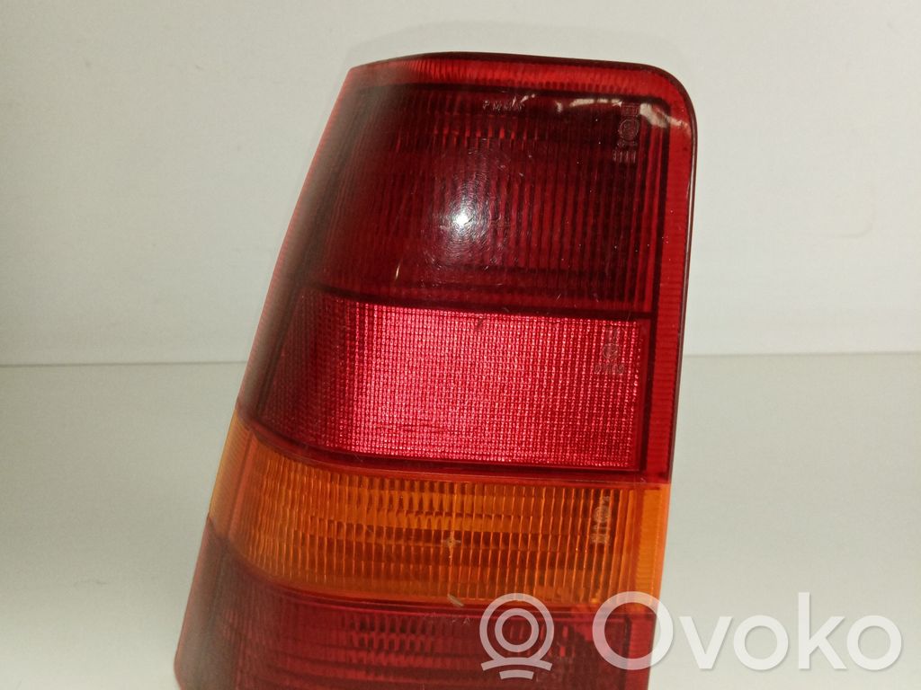Opel Kadett E Luci posteriori del portellone del bagagliaio 