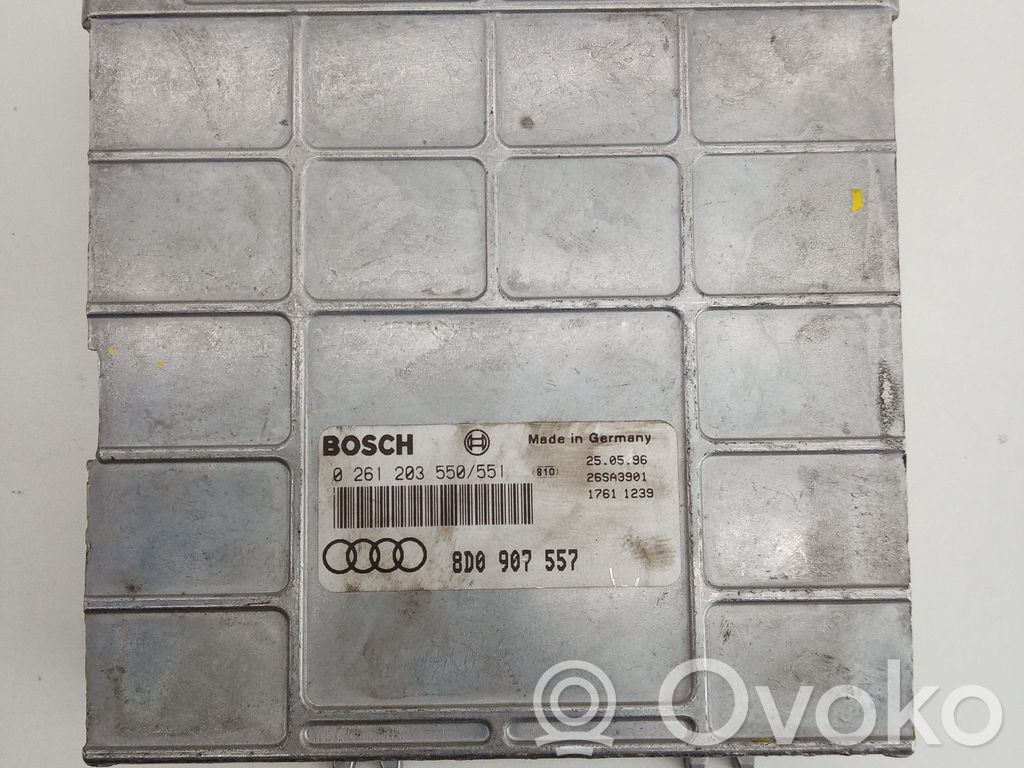 Engine control unit/module   0261203550,551,8D0907557,BOSCH