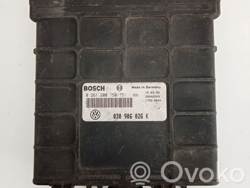 Unidad de control/módulo del motor   0261200750,030906026K,751,BOSCH